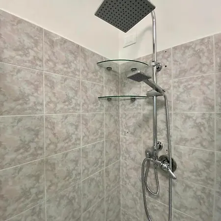 Venice -mestre Guest house *